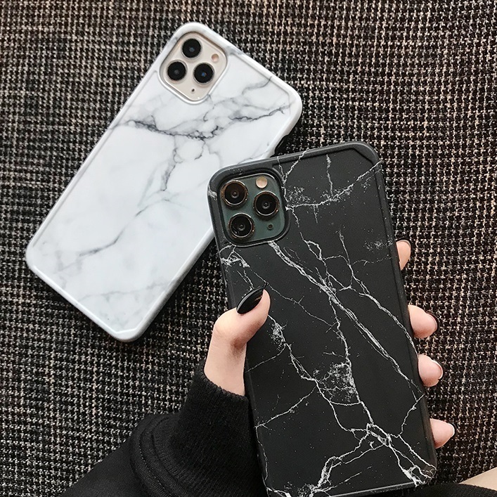 Smartphone Cover Marble 2color スマホケース Iphoneケース カバー 保護 小物 アクセサリー 2色展開 ブラック ホワイト モノトーン 大理石調 マーブル 大人 可愛い カジュアル クール シンプル オシャレ ユニセックス プレゼント ギフト お揃い カップル 友達 Iphone 7 8