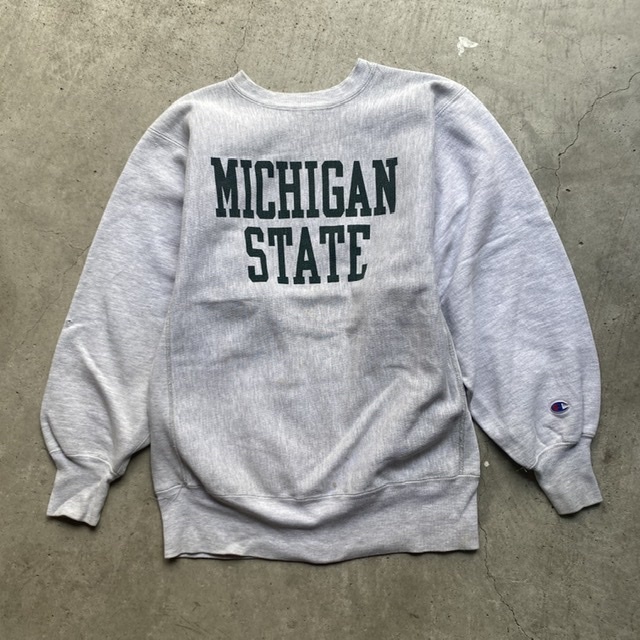 90年代 90s 刺繍タグ Champion チャンピオン Reverse Weave リバースウィーブ Michigan State ミシガン州立大学 2段プリント カレッジスウェット トレーナー ヴィンテージ ビンテージ ライトグレー オートミール 灰色 メンズl 古着 スウェット Cave 古着屋 公式