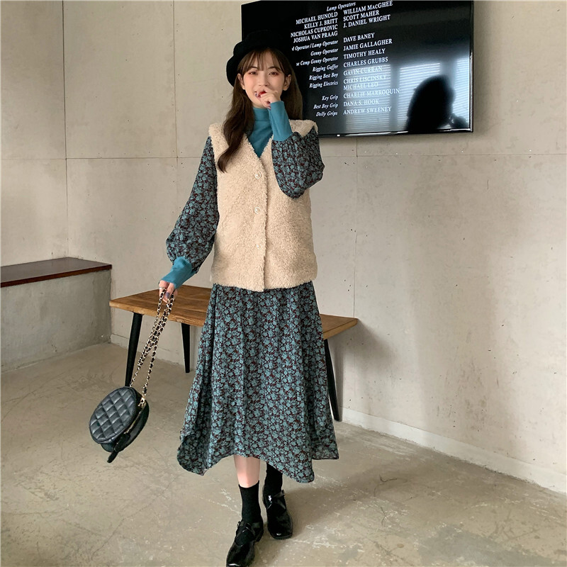 タートルネック ハイウエスト 小花柄フレア レトロ ワンピース ブラウンブルー 二色 ワンピース レディース シフォン ミモレ丈 ロング スカート ひざ丈下スカート タートルネック 小花柄 ワンピ 長袖 ボリューム袖 フレア エレガント キュート 大人可愛い 韓国