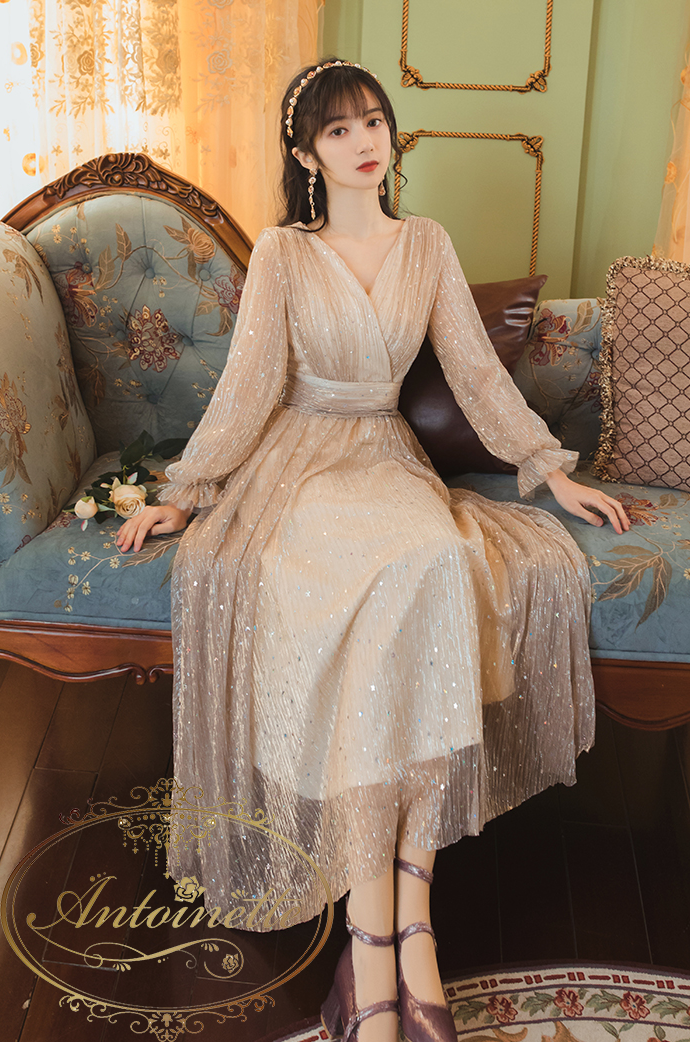 キラキラ 天使 ワンピース ドレス 女神 ふんわり パフスリーブ レディース Spark Champagne One Piece Ladies Angel Antoinette