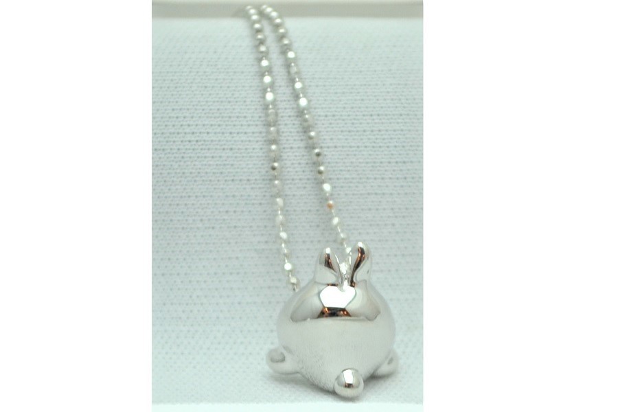 Largesk ラージェスク ネックレス うさケツ しっぽに石なし うさぎセレクトショップ森音 東京神田のうさぎ雑貨