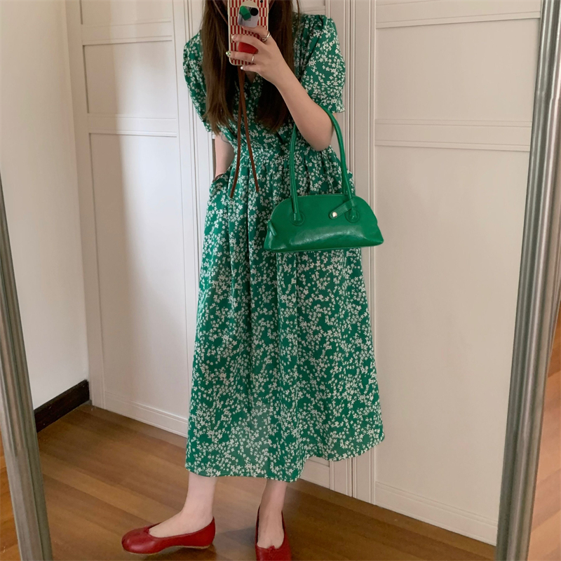 小花柄 グリーン ワンピース She Is シーイズ パーティードレス フェミニンカジュアル ファッション ブランド 通販