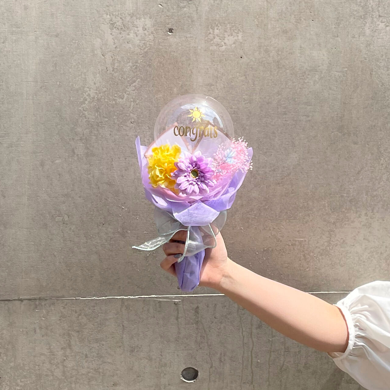 Balloon Flower Bouquet Mini Rapunzel ラプンツェルモデル 大阪 心斎橋 堀江のバルーンとお花を使ったおしゃれな花束バルーンショップ Saguaro Balloon