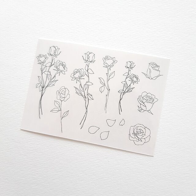 可憐に咲く薔薇の花の線画のタトゥーシール 2 Acubi Drops
