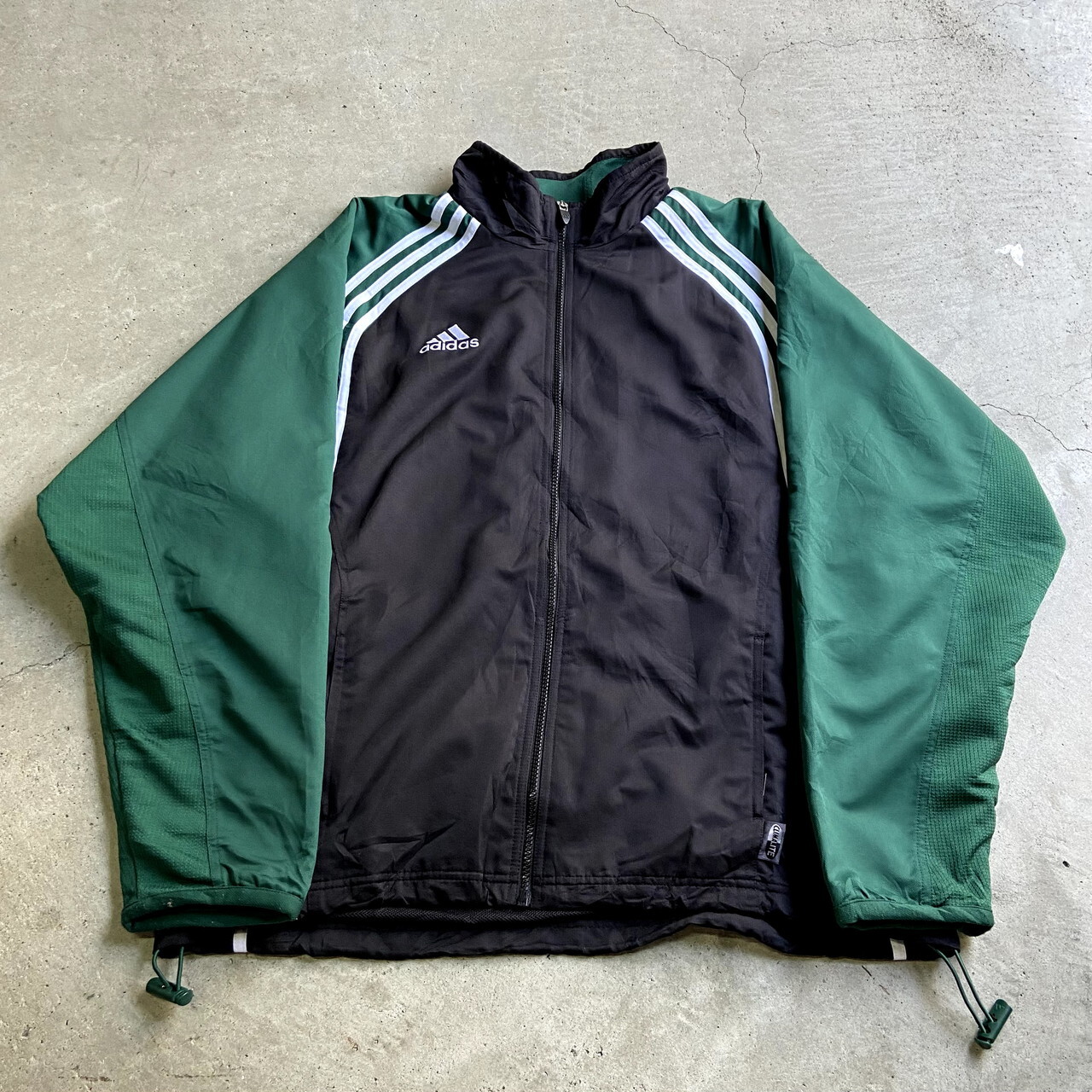 ビッグサイズ 00年代 Adidas アディダス ジャージ トラックジャケット メンズxl相当 パフォーマンスロゴ バックプリント ブラック グリーン 黒 緑色 切替 古着 00s ヴィンテージ 00年製 ビンテージ ジャージ トラックジャケット Cave 古着屋 公式 古着通販サイト