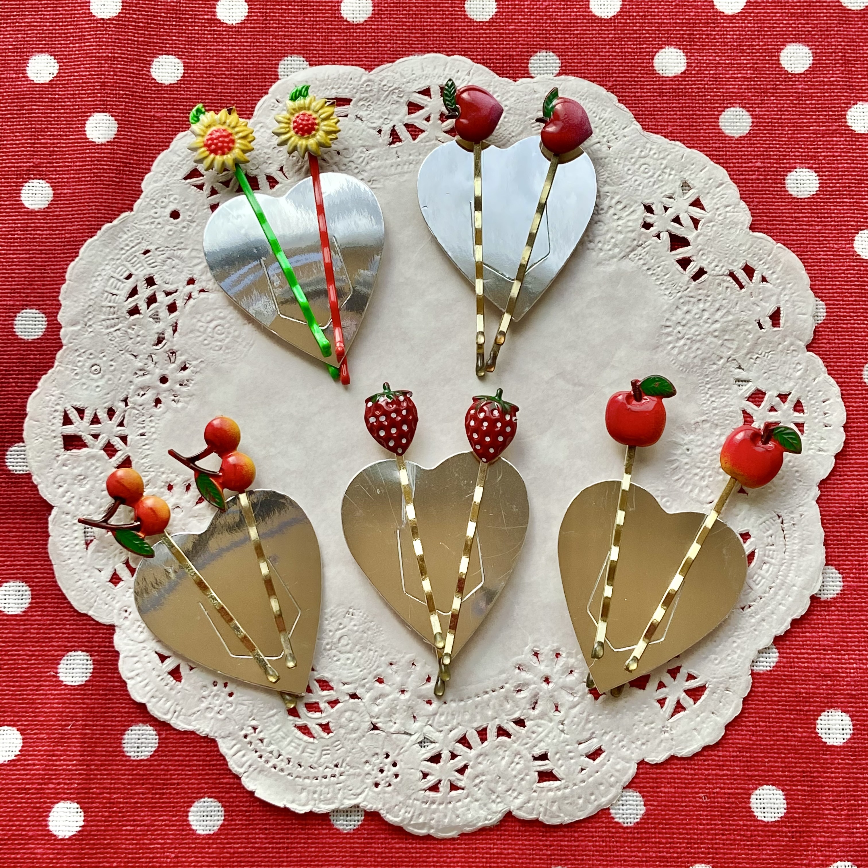 昭和レトロ オモチャモチーフ ヘアピン 2本セット ケダマヤ商店