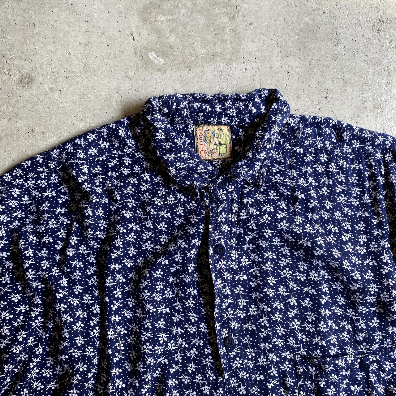 Fashion Report ユーロブランド 小花柄 半袖 レーヨン 総柄シャツ メンズxl相当 古着 ネイビー 紺色 半袖シャツ Cave 古着屋 公式 古着通販サイト