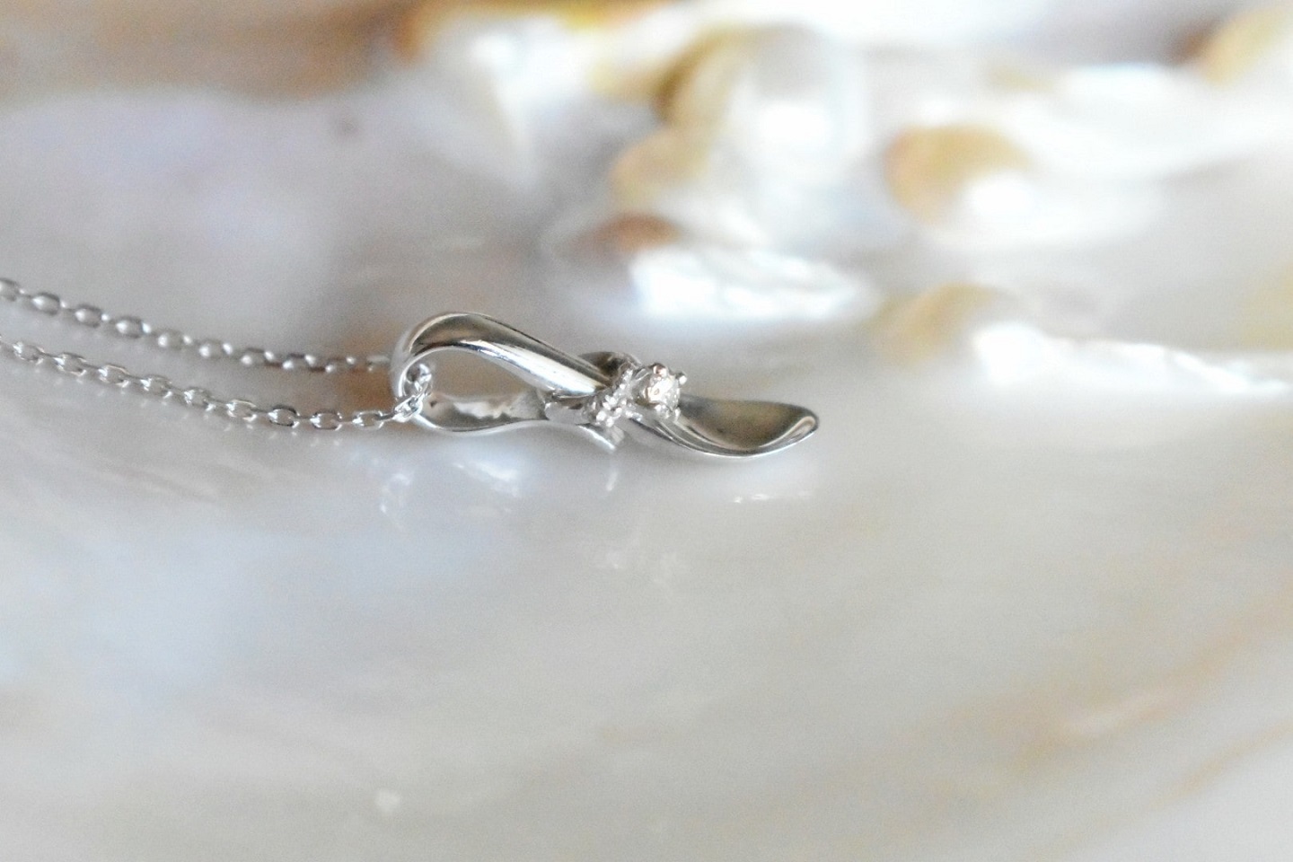 Babyring Spoon Necklace 4月ダイヤモンド Earth Nut