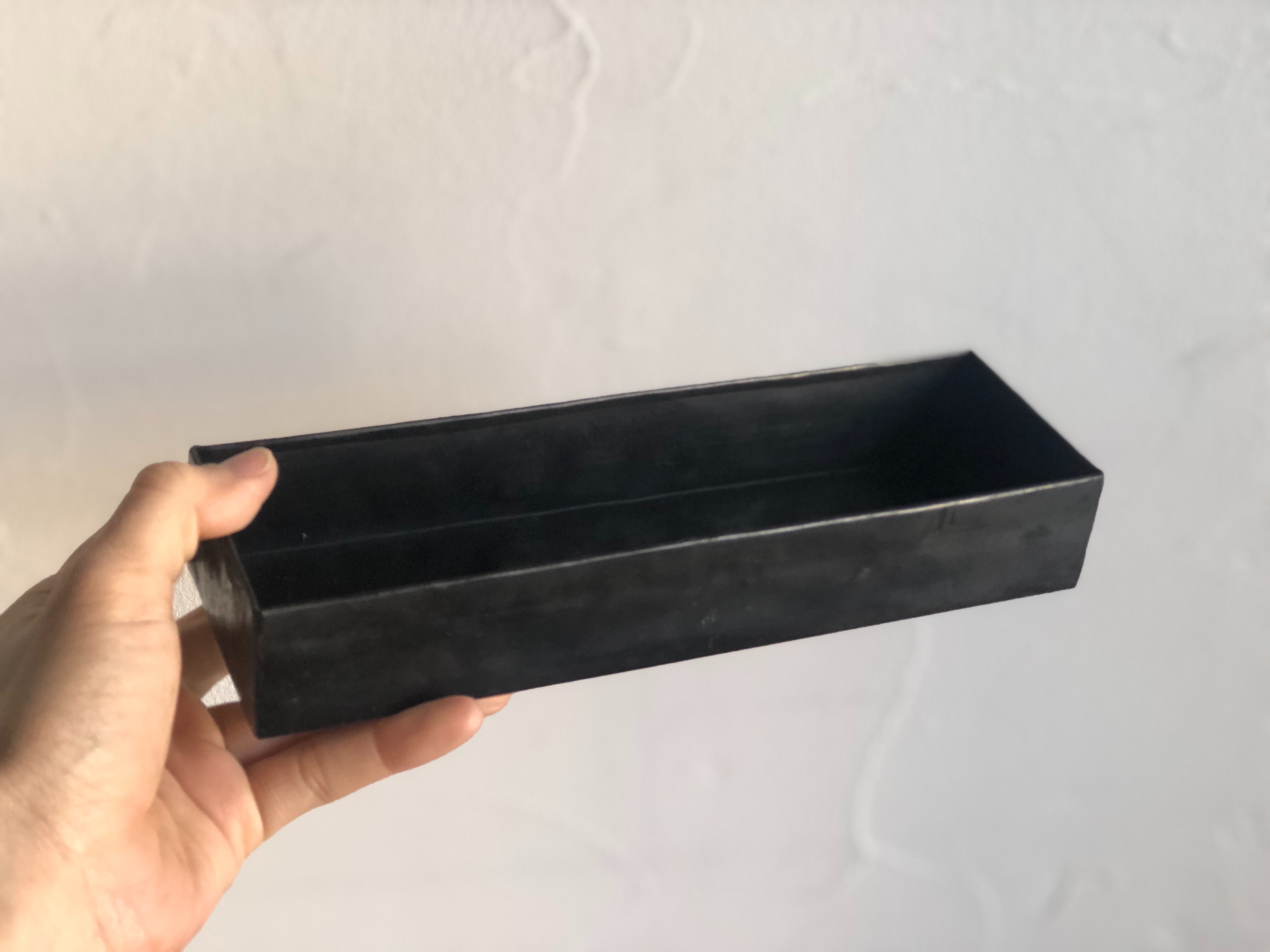 黒鉄の箱 ふた付 ペンケース縦長 Sサイズ Heirloom エアルーム Clothing Fabrics