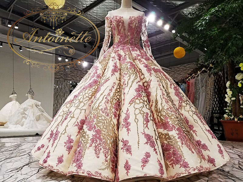 カスタムオーダー可能 マタニティドレス 大き目 可能 総刺繍 刺繍 オーガンジー ウェディングドレス 綺麗 海外ドレス 花柄 花刺繍 ドレス リーズナブル Antoinette