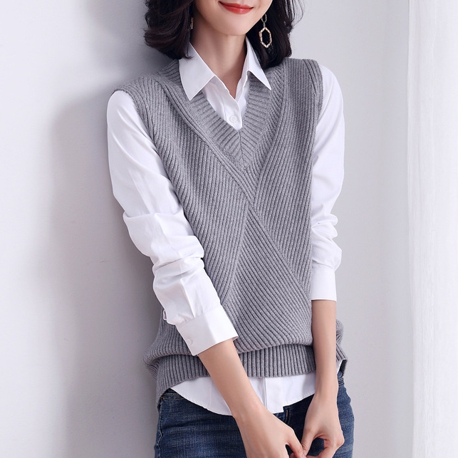 トップス カジュアル オフィス Vネック トップス レディース ニット ベスト Moemoe19 Com ド定番から最新のものまで網羅 大人の女性のためのファッション専門店