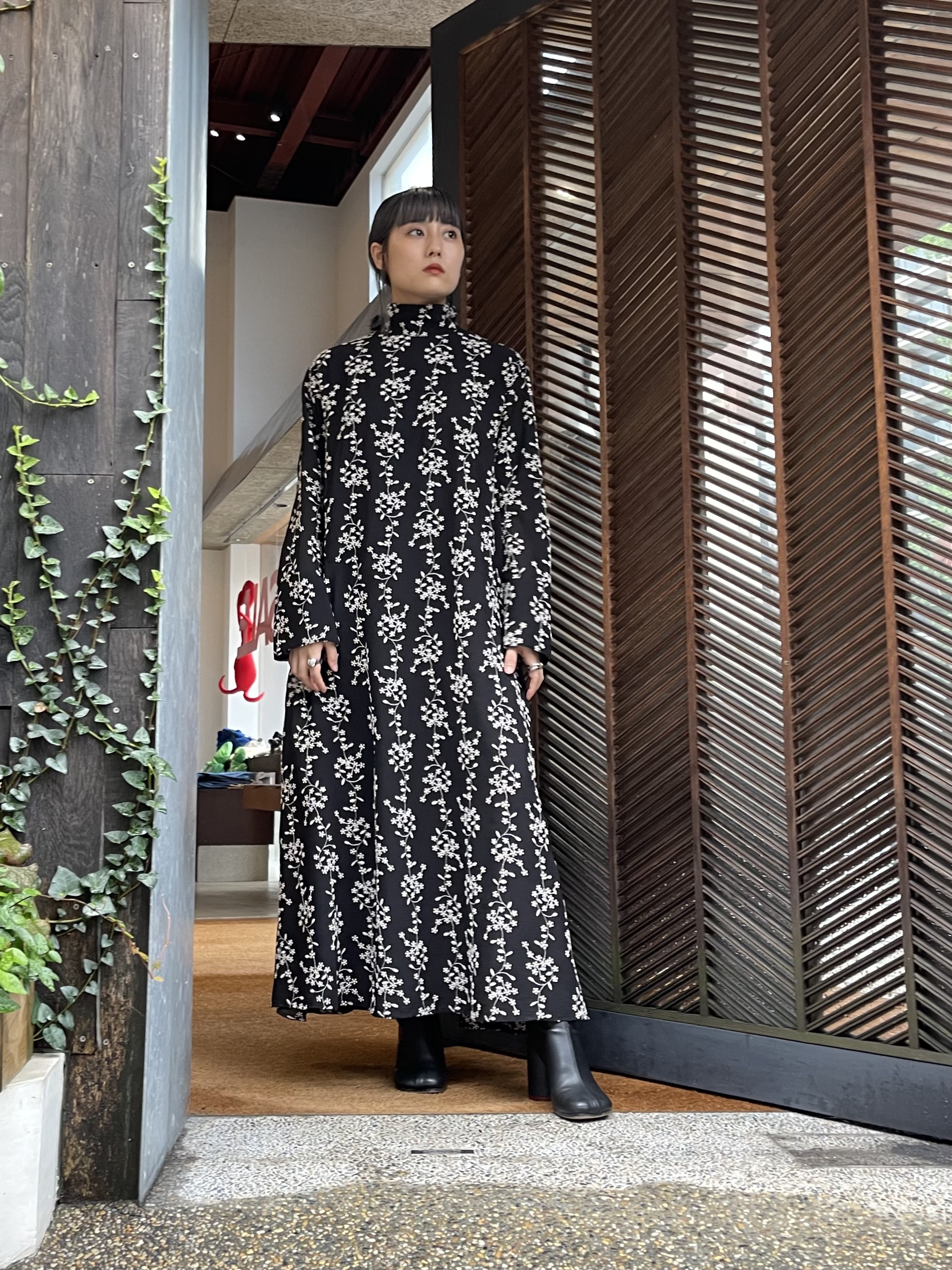 高速配送 Clane Embroidery Flower One Piece クラネ 正規販売代理店 Hercegovina In