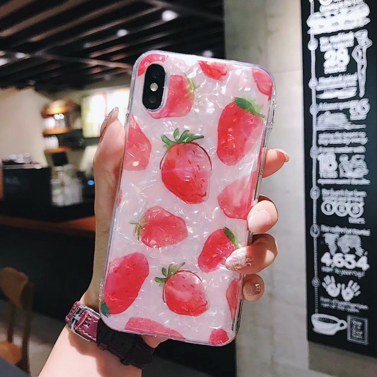 Iphone ケース 韓国 シェル風 フルーツ 果物 イチゴ かわいい シンプル 個性的 面白い おもしろ ケース 可愛い お洒落 Iphone7 8 Iphonex Xs Iphonexr スマホケース 携帯ケース セレクトショップオンリーユー