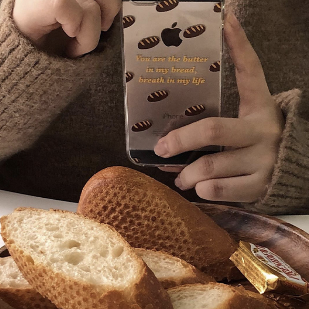 パン好き フランスパン トースト パン オリジナル スマホカバー Iphone 中国 海外 スマホ おしゃれ 雑貨 Wanderlust Club 海外 雑貨 文具 クリエーターグッズセレクトショップ