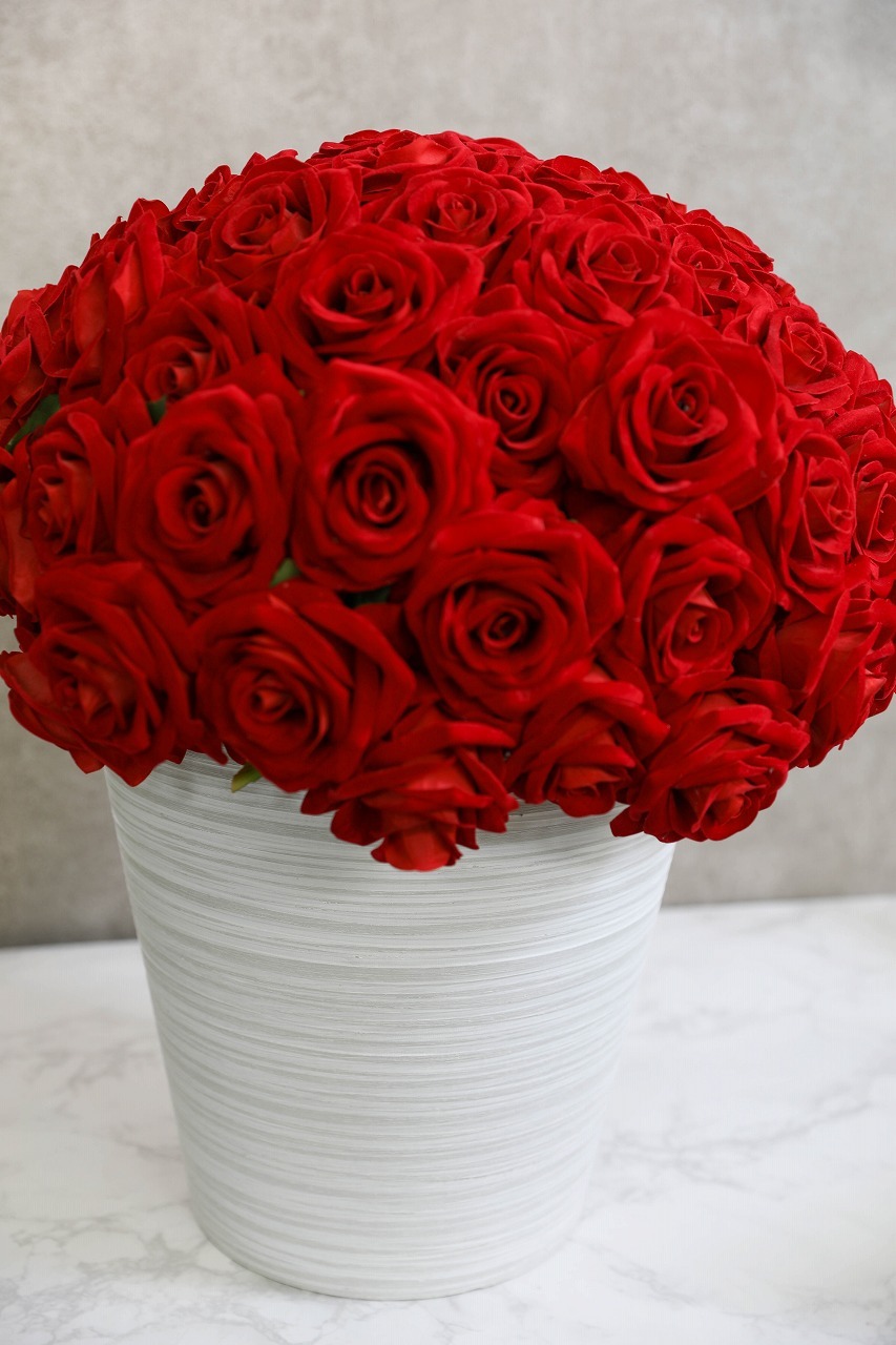 100本のバラ用花瓶 写真のバラは造花です バラは付属ではありません 100本のバラ専門店