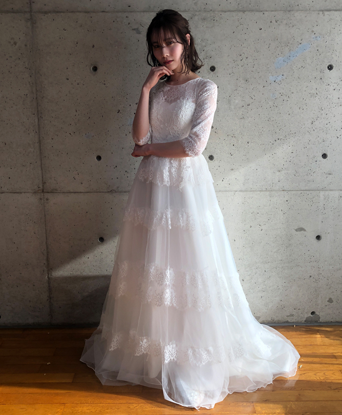 ウェディングドレス 袖あり レース ティアード 商品番号 The Urban Blanche 覚王山