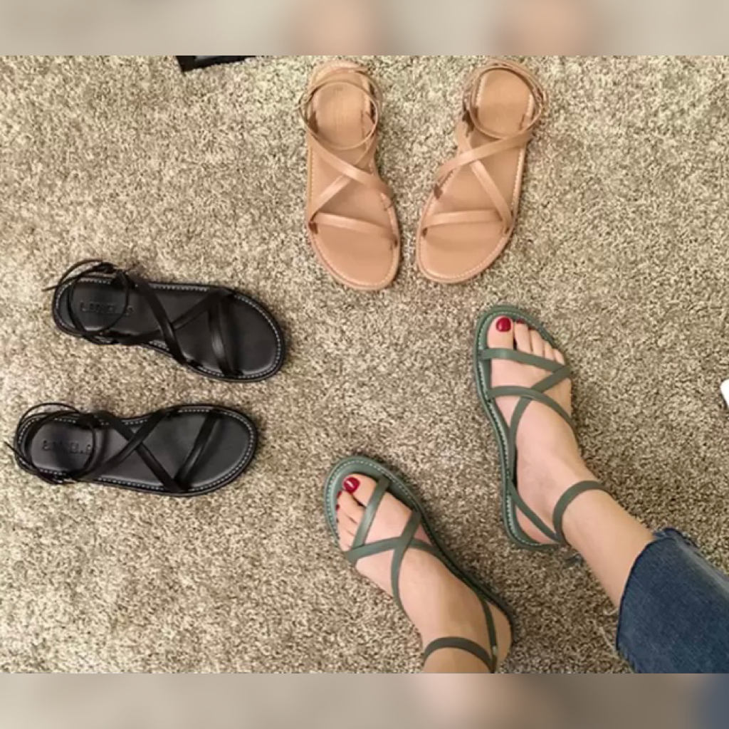 編み込みストラップが今年らしくいろんなスタイルにも合わせやすいデザイン 編み込みストラップレースアップ風サンダル Select Shop Kiitos