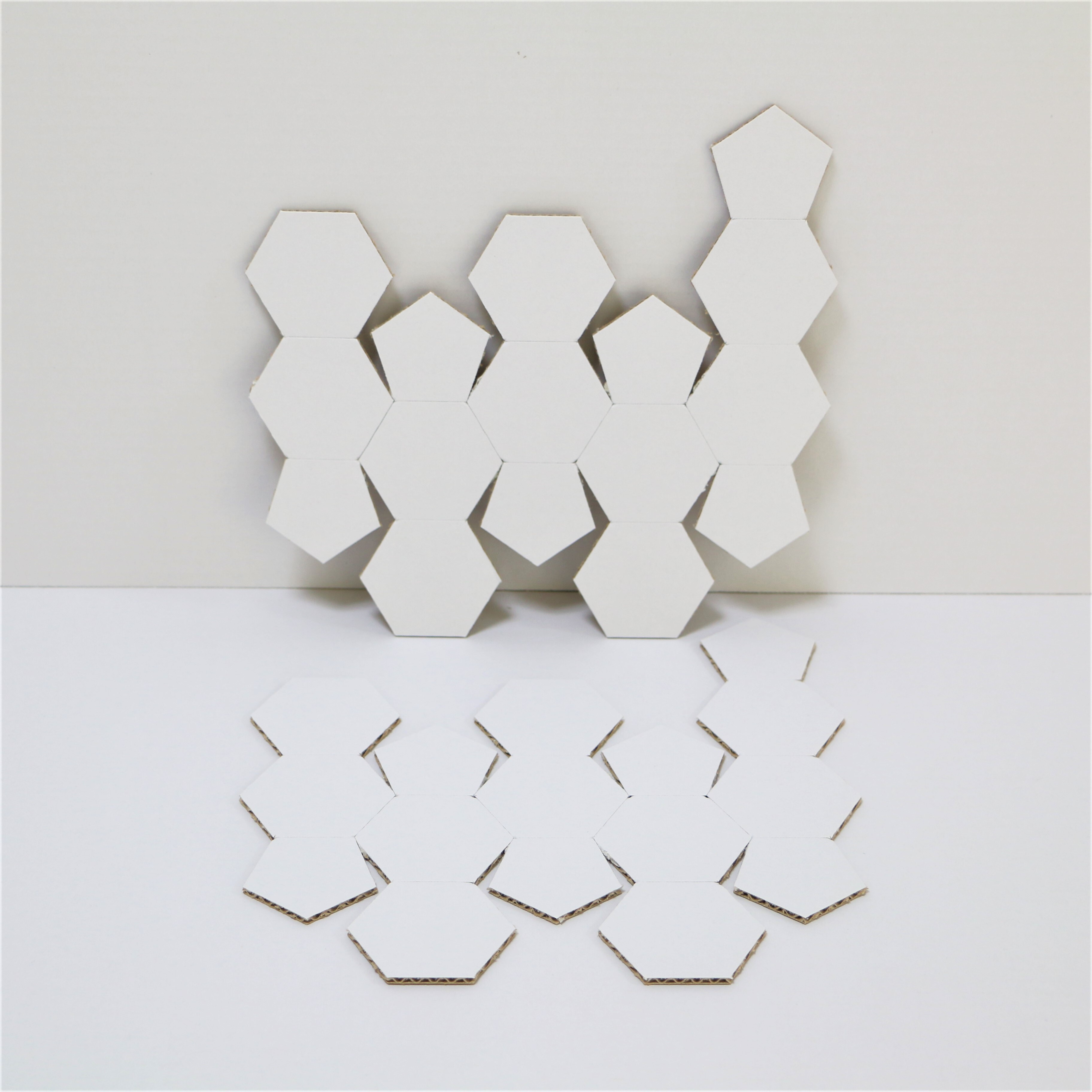 ｃｂサッカーボールダンボール組み立て工作キット1個 32面体 人分 のメッセージボール Cbクリエイト