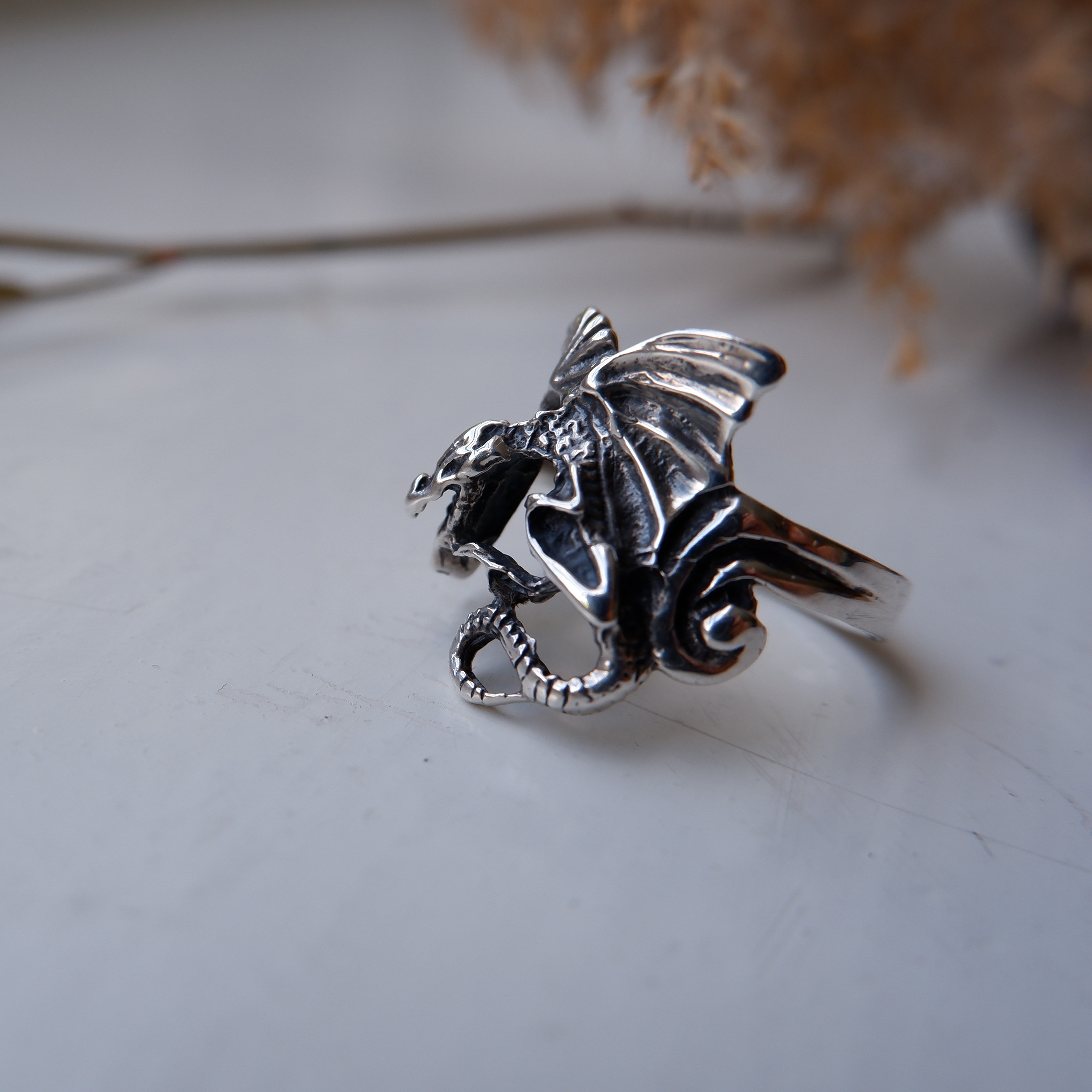 Silver925 飛ぶドラゴンの指輪 Roos 8 Past Things