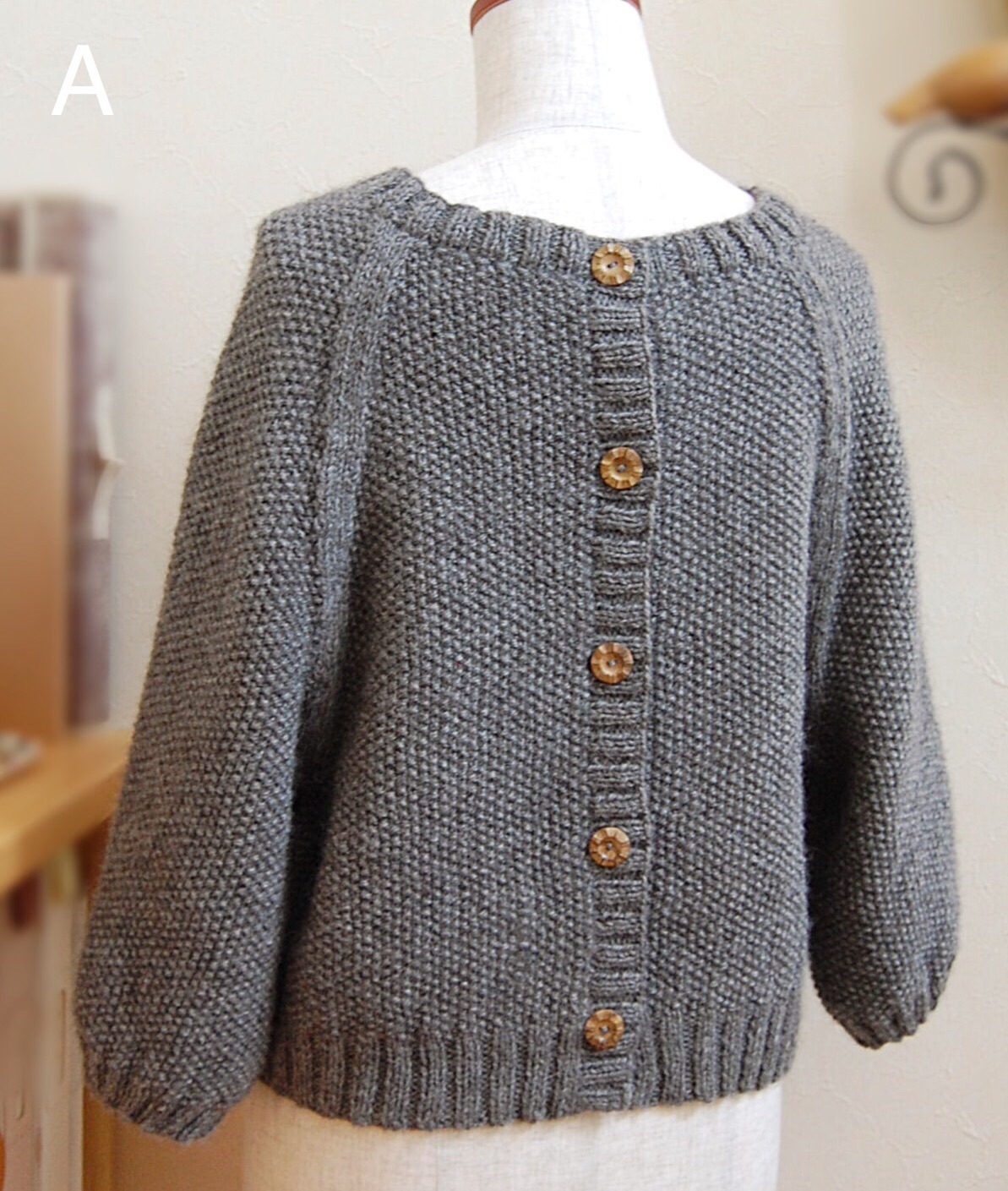[ダウンロード編み図]セーターアレンジもできる♪ かのこ編みの2wayカーディガン | Natural knit ecru*