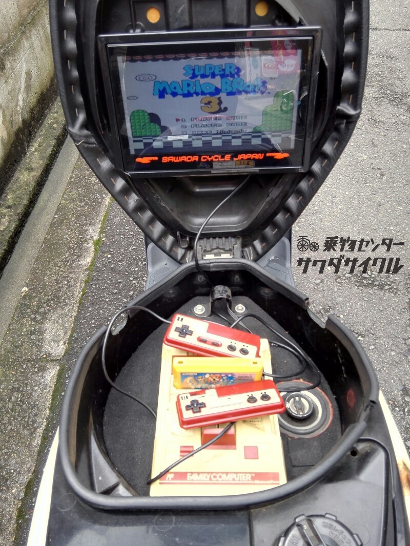 中古車 ファミコン搭載 レッツ４ マリオsoundホーン4種 サビ塗装 右側のみ ｓａｗａｄａ ｃｙｃｌｅ