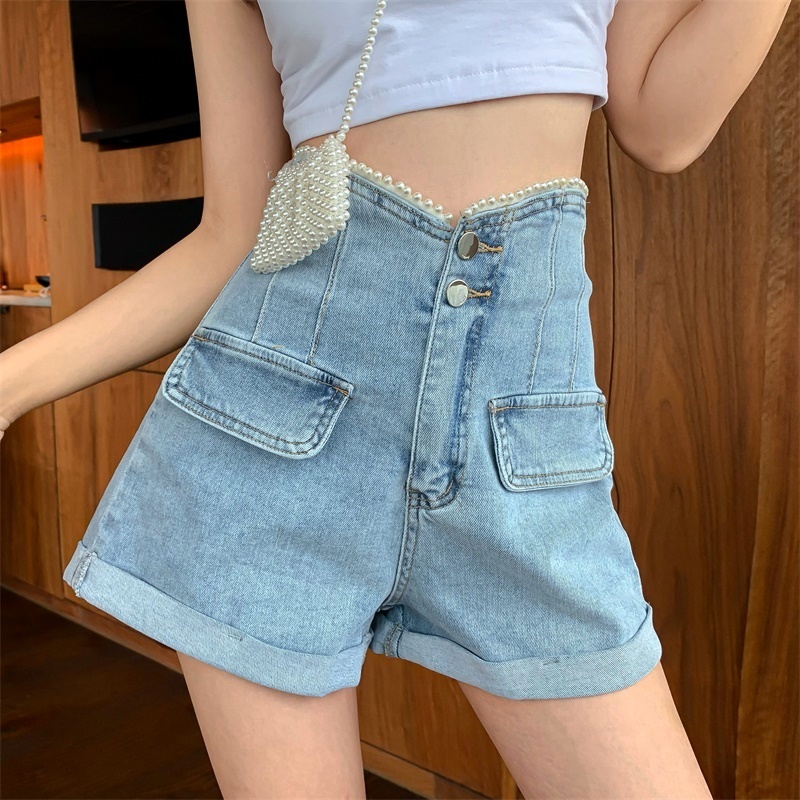 送料無料 ホットパンツ ショートパンツ レディース ワイド パンツ ミニ デニム ハイウエスト Aライン パール ボタン ポケット 脚長 美脚 ライトブルー 水色 かわいい セクシー ガーリー 個性的 クール タイト スリム キュート ルーズ 大人かわいい こなれ感 インスタ映え