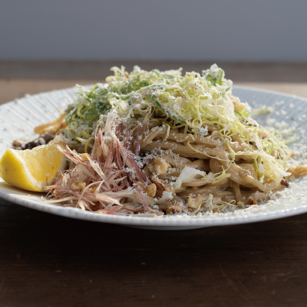 果皮と餡 手打ち 生麺焼きそばセット 痺れ麻辣ソース ブルーチーズソース 2種類 4人前 シェフが作る北海道ぎょうざ 果皮と餡 Moojuu Bread