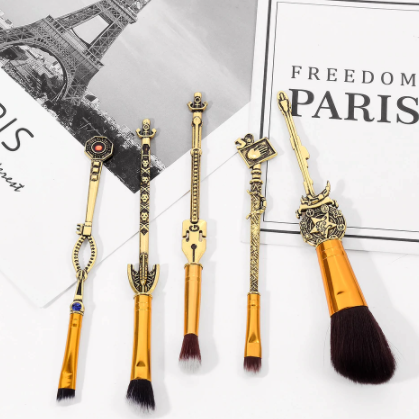 A ジョジョ 奇妙な冒険 日本 メイクブラシセット Miiediyfox K Fam51