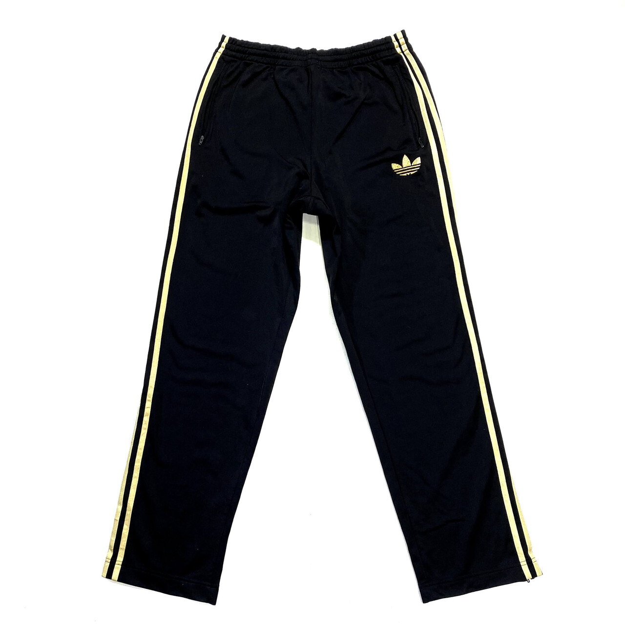 Adidas アディダス オリジナルス ワンポイントロゴ ジャージパンツ メンズm 古着 ブラック ゴールド ロングパンツ Al Cave 古着屋 公式 古着通販サイト