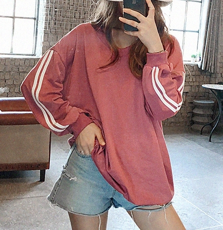 ゆるカジ ツーライン Vネック トレーナー 可愛い かわいい きれいめ 大人 カジュアル トレンド 秋 冬 上品 お洒落 オシャレ 代 30代 40代 レディースファッション Kir 30 ゆるカジ ツーライン Vネック トレーナー 可愛い かわいい きれいめ 大人 カジュアル トレンド 秋 冬 上品 お洒落 オシャレ 代 30代 40代 レディースファッション Kir 30