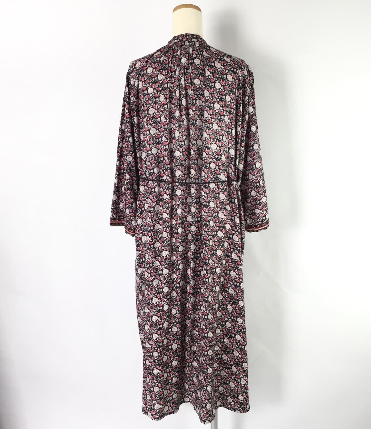 Journal Standard Relume ジャーナルスタンダードレリューム 19ss レーヨンフラワーロングワンピース 羽織り 長袖 フリンジリボン 黒ピンク フクル ファッションブランドユーズドセレクトショップ