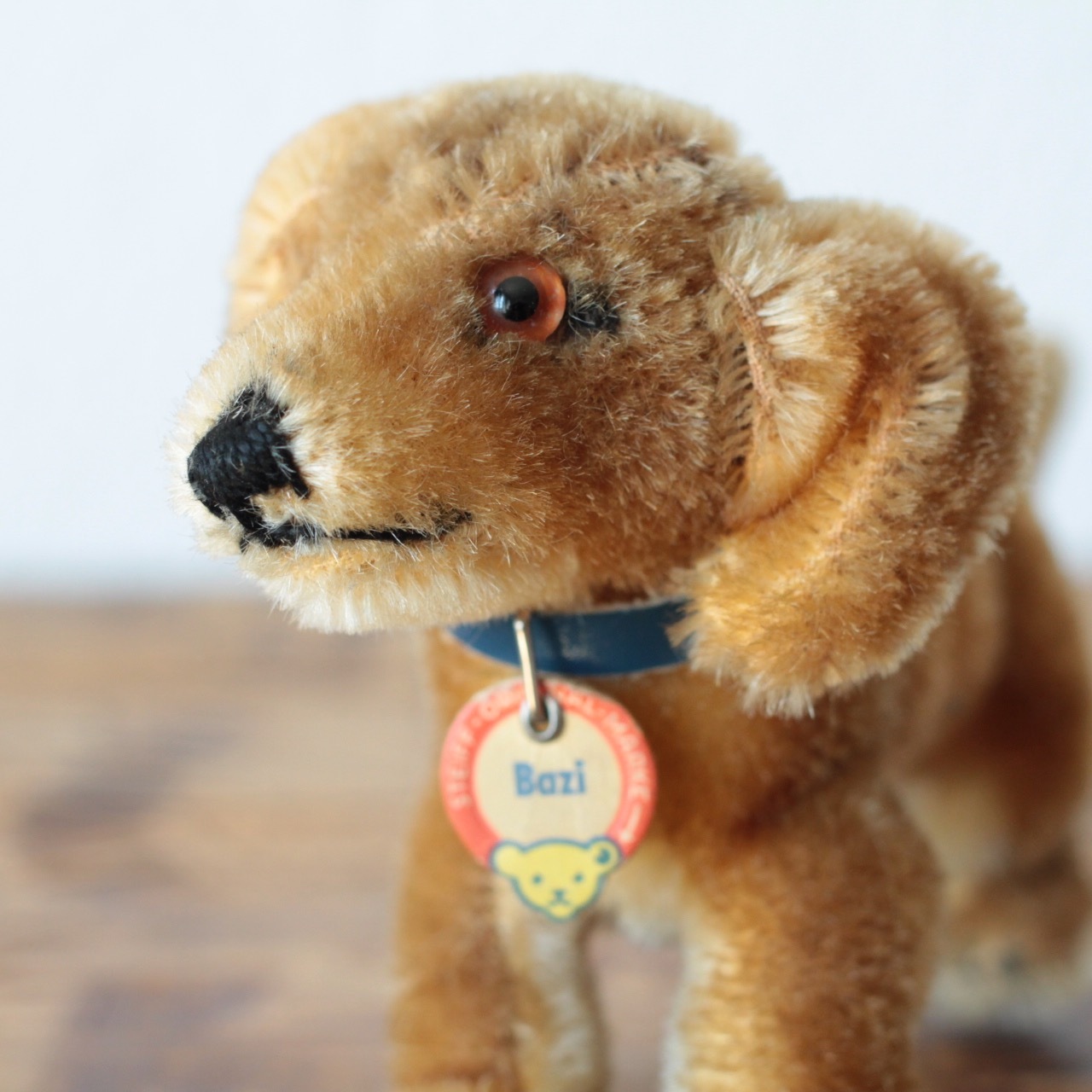 1 アンティーク シュタイフ 犬のダックスフンドのbaziバツィー 10cm タグ有 Usagi