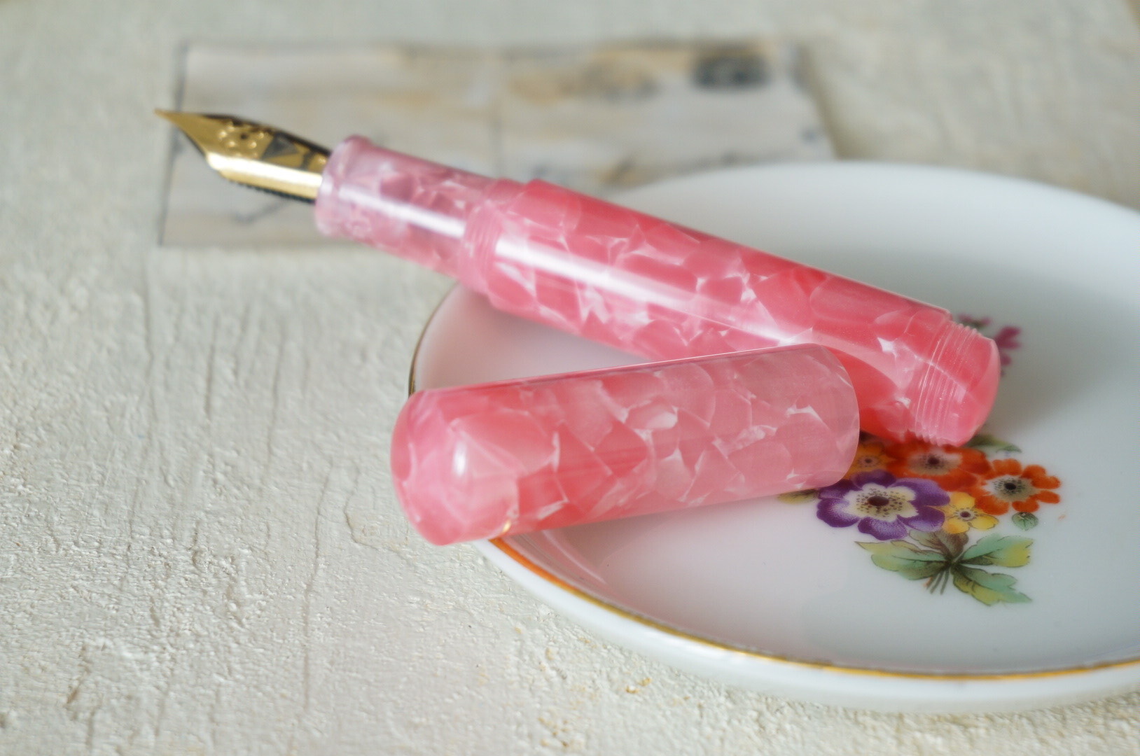 シュクル万年筆 ロングタイプ Pretty In Pink プリティ イン ピンク 万年筆と文具のお店 Helico