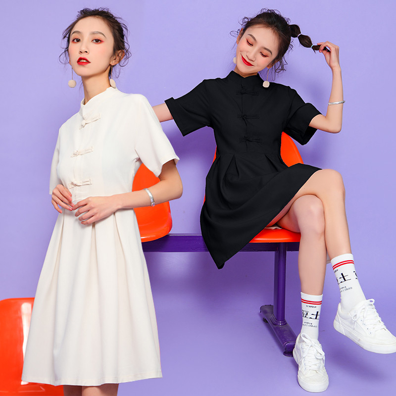 チャイナ風ワンピース チャイナ風服 中華服 改良型チャイナドレス スタンドネック 半袖 ショート丈 着痩せ 可愛い 普段着 女子会 同窓会 ファション ブラック 黒い ホワイト 白い Elegant
