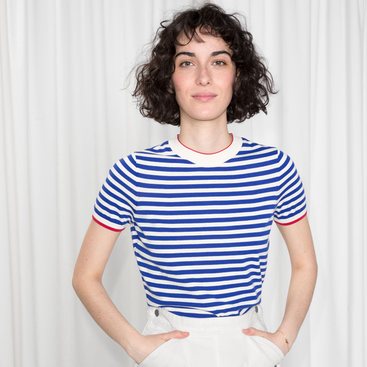 大人 カジュアル ボーダー 半袖 Tシャツ レディース ストライプ ラウンドネック マリン ニット風 サマーニット 黒 青 シャツ ブラック ブルー トップス フランス風 シック シンプル レトロ ゆるカジ スリム 体型カバー おしゃれ 男ウケ デート服 モテ 韓国 通販 春