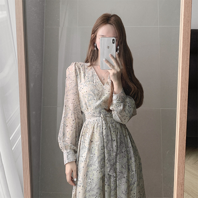 送料無料 一枚で上品 深vネックシフォンワンピース シースルー ウエストリボン 花柄 ワンピース ゆったり ロング丈 Lamitte Deco トレンド 韓国ファッション ショップ