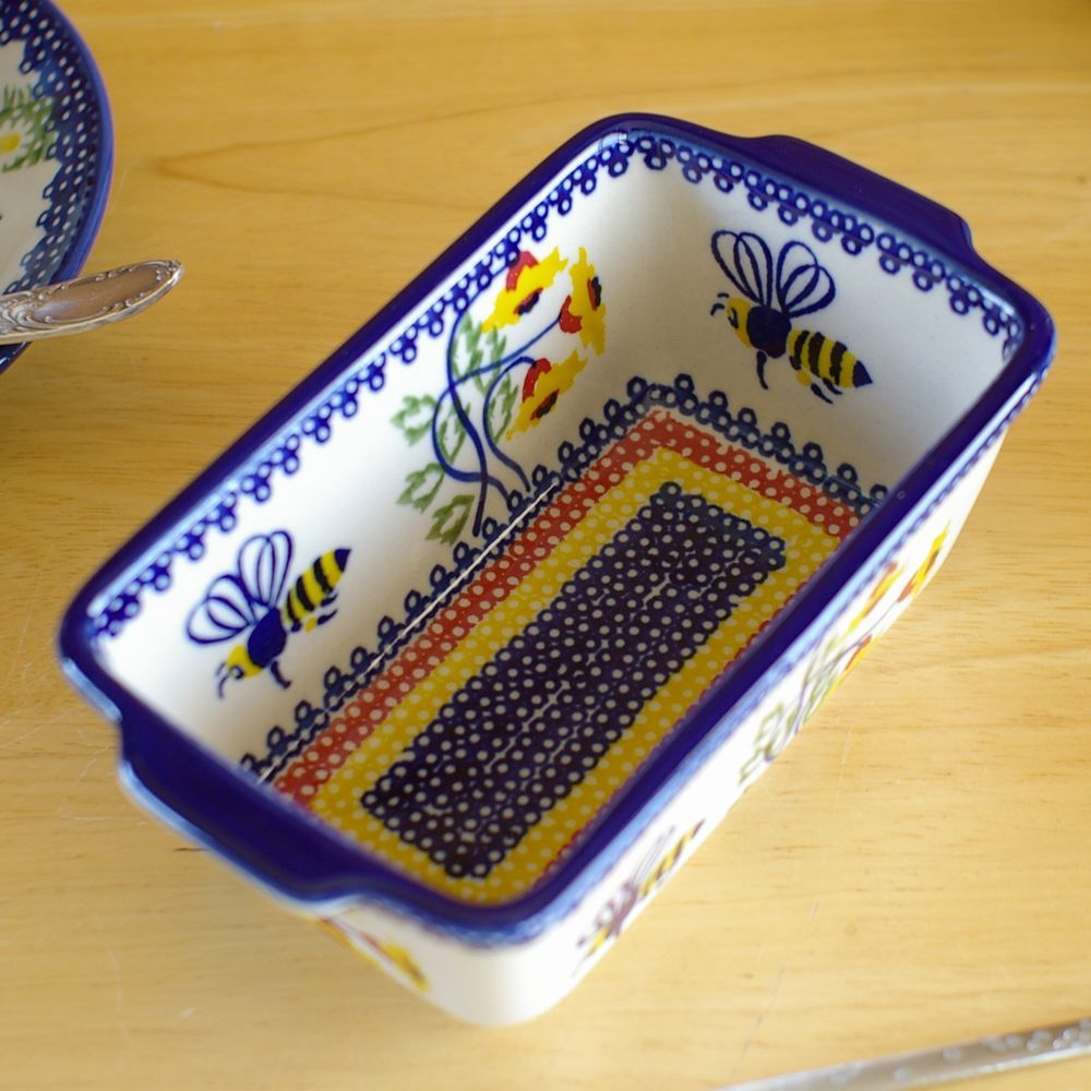 再入荷 新品 お菓子やプリンを作ってそのままプレゼントに ポーランド食器 みつばちと黄色の花柄 スクエアボウル 製菓用ベイカー ケーキ型 プリン型 ポーリッシュポタリー 陶器 Z152 Alc74 Flohmarkt フローマルクト