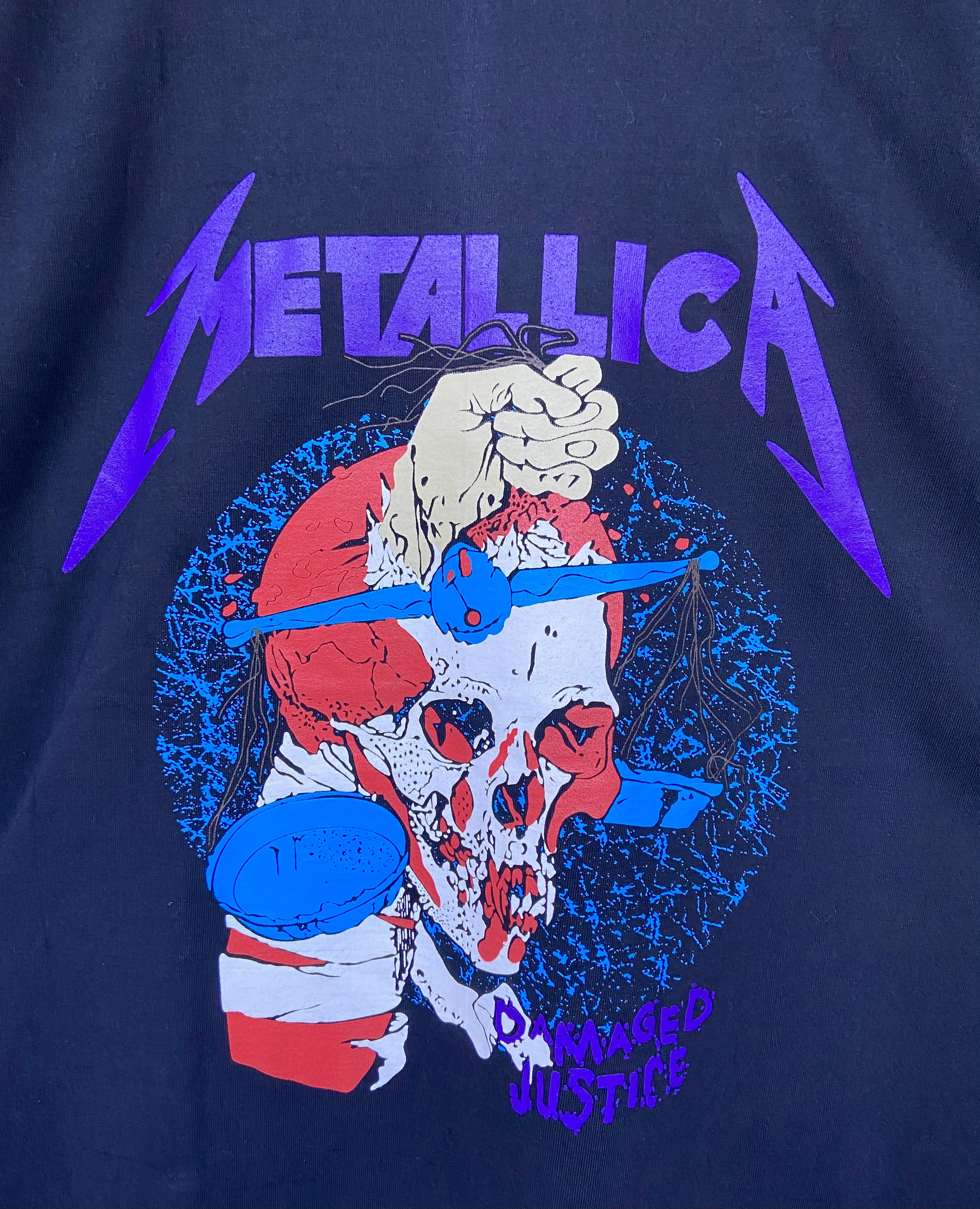 海外バンドtシャツ Metallica メタリカ ブラック 紫 両面ロゴ らくふる古着 リユース リメイク専門のオンライン古着shop