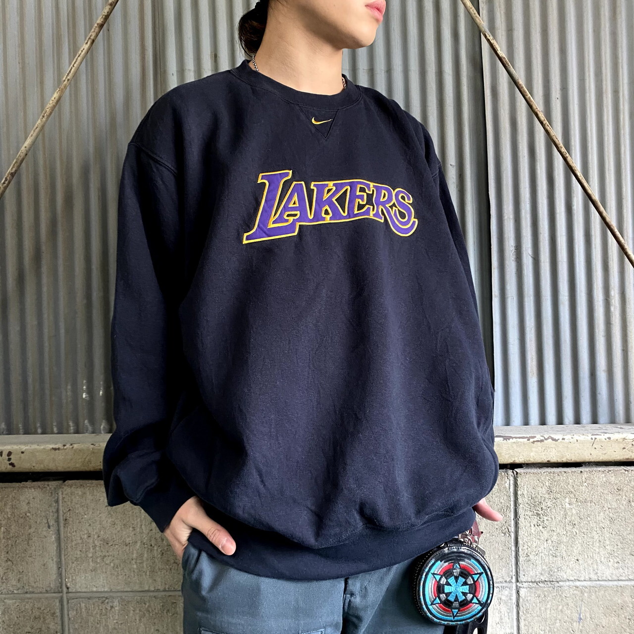 90年代 ナイキ Nba レイカーズ センターロゴ スウェット メンズl 古着 Lakers ビンテージ Nike 90s ヴィンテージ トレーナー ブラック 黒 スウェット Cave 古着屋 公式 古着通販サイト 8 31まで 夏物最大50 Off開催中