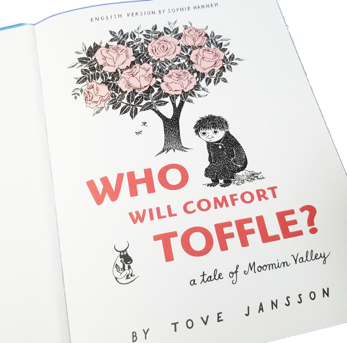 トーベ ヤンソンの絵本 英語版 Who Will Comfort Toffle さびしがりやのクニット 北欧小物ラトビック