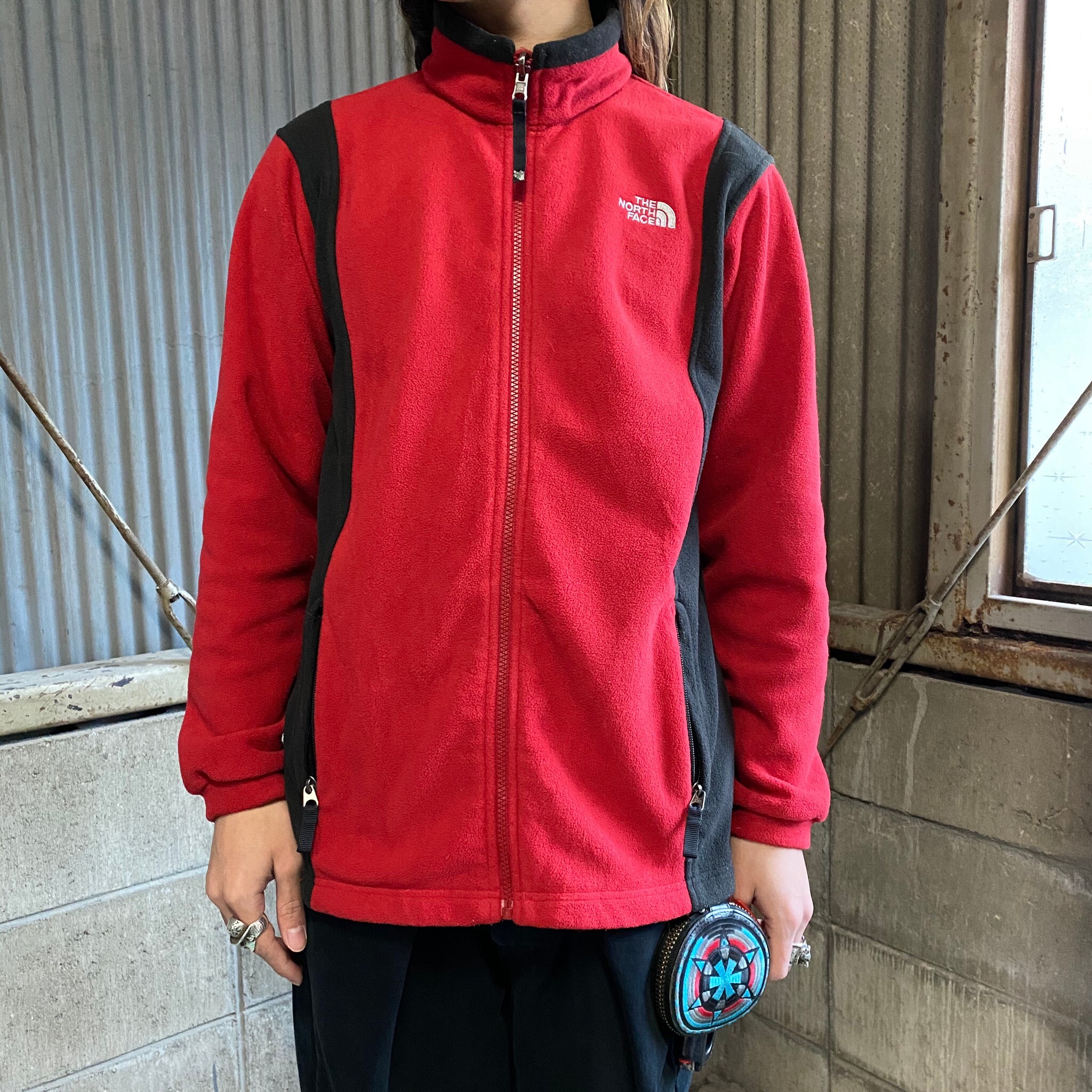 The North Face ザ ノースフェイス フリースジャケット キッズ企画 メンズs相当 レディース 古着 レッド ブラック 赤色 黒 アウトドアジャケット Sa50 Cave 古着屋 公式 古着通販サイト