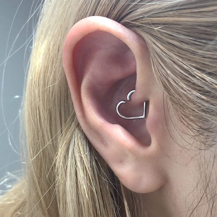 Heart Daith Body Jewelry 16g Pt Ljp ハート ダイス ボディピアス プラチナ Lanie