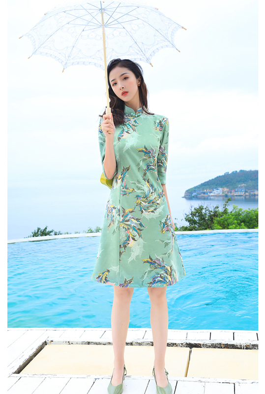 ロング丈チャイナドレス 改良型チャイナドレス チャイナ風ワンピース チャイナ風服 中華服 二次会 女子会 同窓会 スタンドネック 七分袖 大きいサイズ S M L Ll 3l 4l 緑 グリーン Elegant