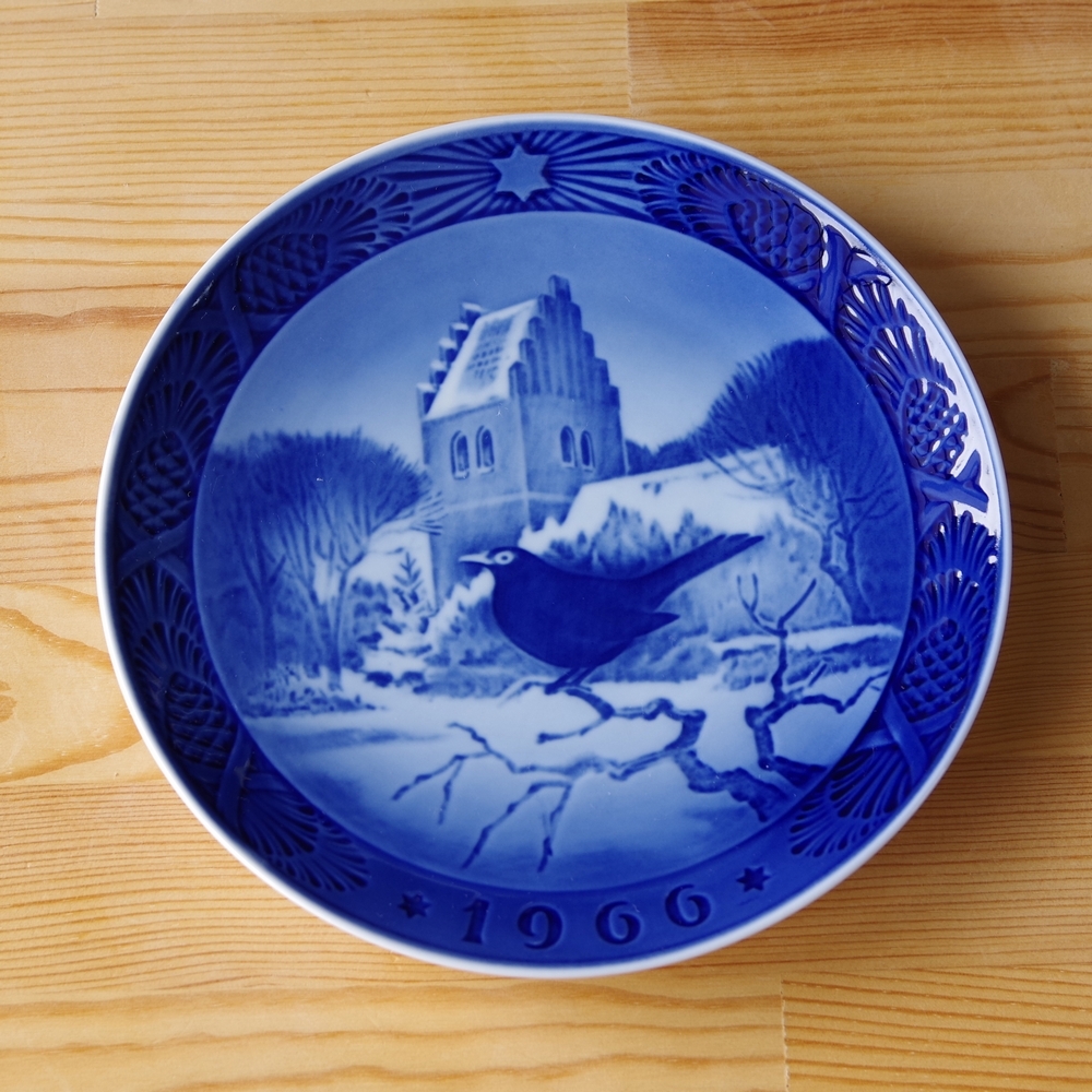 ロイヤルコペンハーゲン クリスマスプレート 1966年 アンティーク Black Bird Royal Copenhagen イヤープレート ヴィンテージ 陶器 Flohmarkt フローマルクト