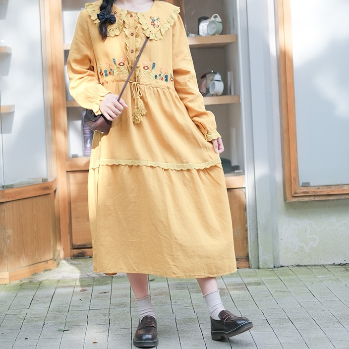 ランダムフラワー刺繍ワンピース 19 Lehtia レフティア 淡色レトロなナチュラルスタイル