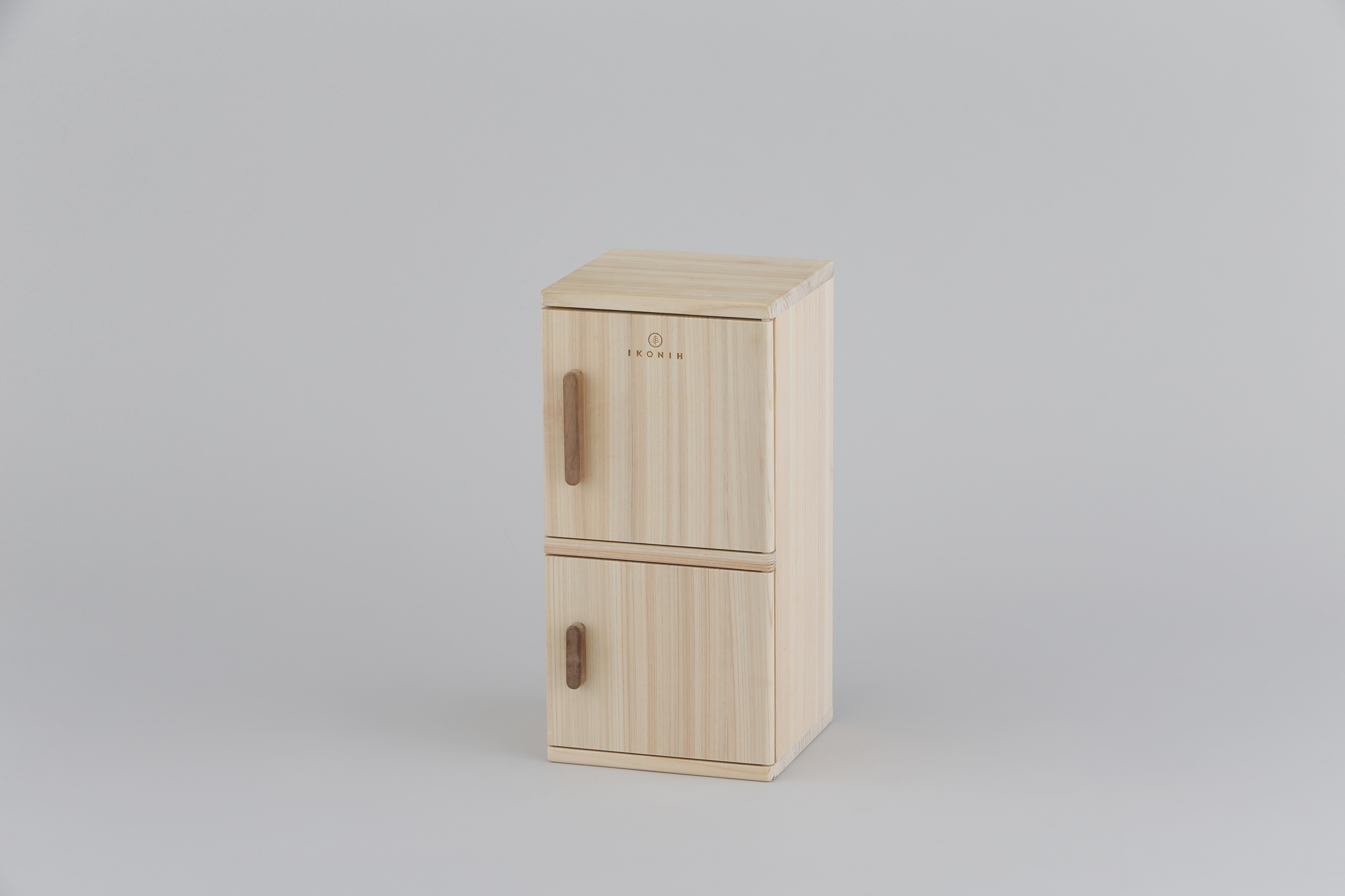 ままごと冷蔵庫 Refrigerator 送料無料 木のおもちゃ 誕生日祝い 木のおもちゃ 家具の通販 Ikonih Osaka