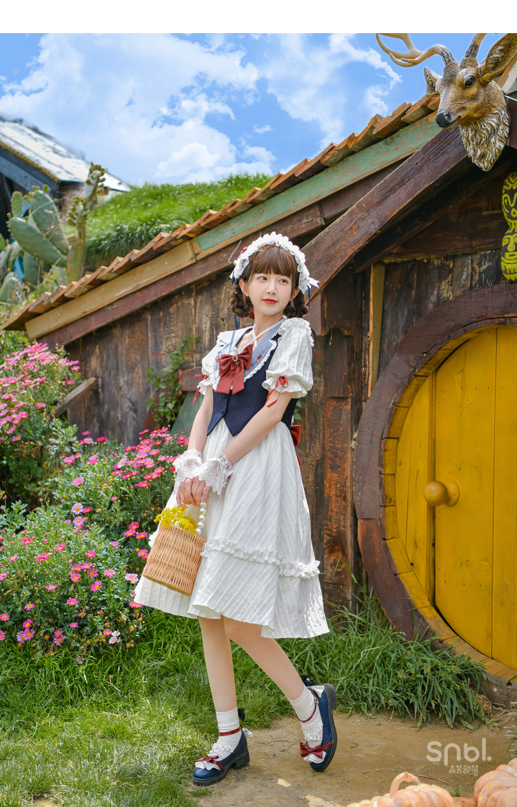 424 レディース 可愛い ロリータ ディズニー 白雪姫 公認 ワンピース G1d1g1 Lachouette