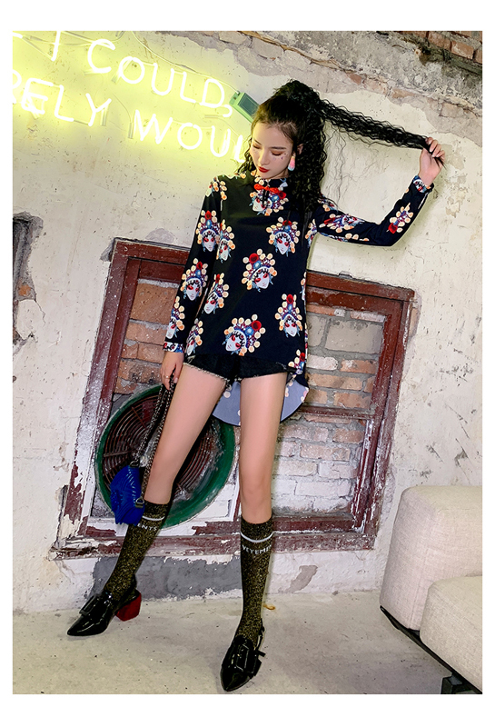 チャイナ風トップス チャイナ風シャツ チャイナ風服 改良唐装 改良漢服 女子会 同窓会 普段着 中華服 スタンドネック 長袖 個性的 S M L Ll 京劇模様 ブラック ホワイト 黒 白 Elegant