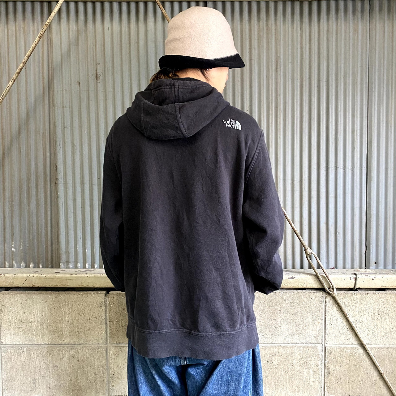 The North Face ザ ノースフェイス フロントロゴプリント クマ プルオーバーパーカー メンズl 古着 熊 スウェットパーカー ブラック 黒 パーカー All15 Cave 古着屋 公式 古着通販サイト