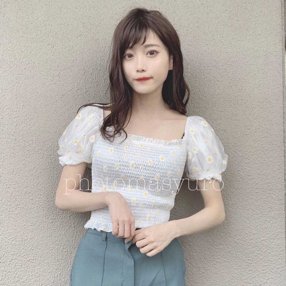 ましゅろ 着用モデル 花柄オフショルダー 韓国レディースファッション通販 Krex ケーレックス